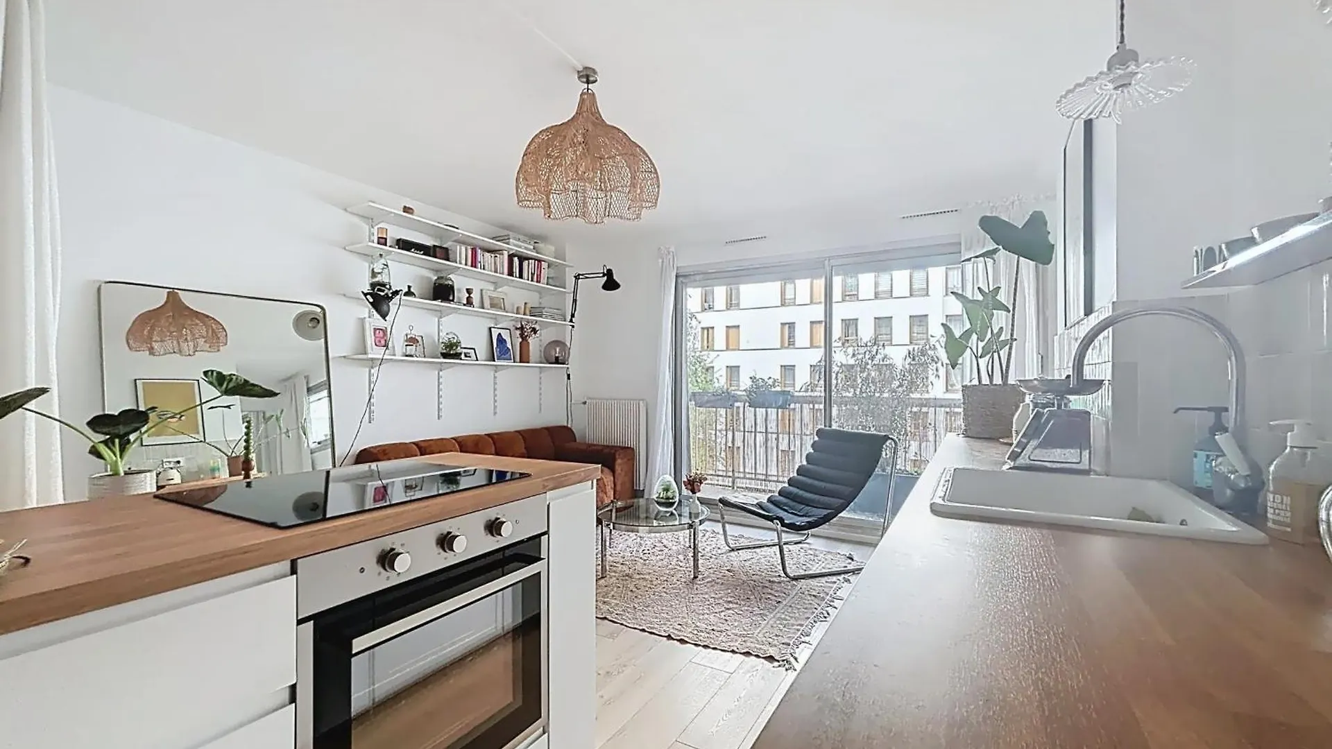 Elegant Apartment Near Belleville & Jourdain Paris